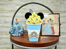 Load image into Gallery viewer, Royal Latte Trinket