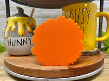 Load image into Gallery viewer, flower tray trinket