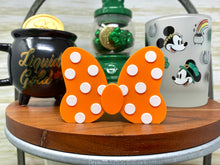 Load image into Gallery viewer, St Patrick's Pants and Bow Trinkets