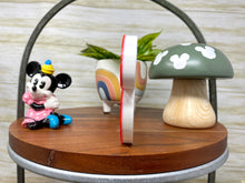 Load image into Gallery viewer, Checkered Magical Mouse Trinket