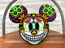 Load image into Gallery viewer, Mouse Sugar Skull Trinket