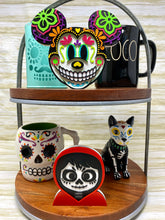 Load image into Gallery viewer, Miguel Skull Trinket