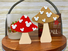 Load image into Gallery viewer, Mouse Mushroom Trinket